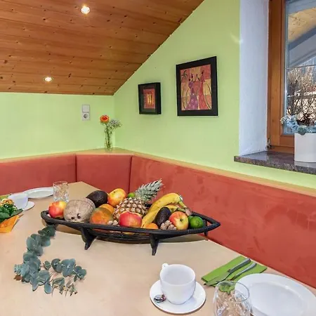 Privatzimmeroase Felicitas Exklusive * Zirl