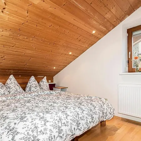 Privatzimmeroase Felicitas Exklusive Apartament