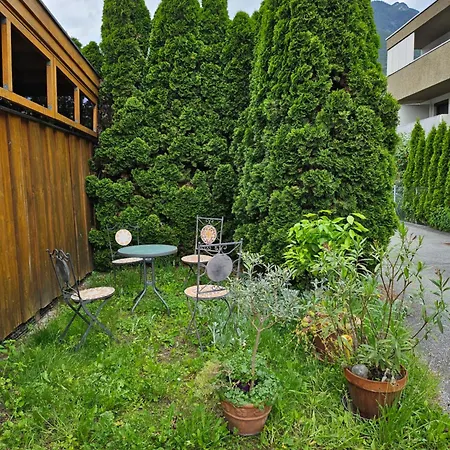 Privatzimmeroase Felicitas Exklusive דירה
