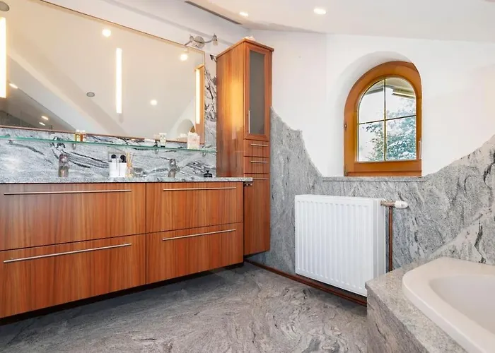 Privatzimmeroase Felicitas Exklusive * Zirl